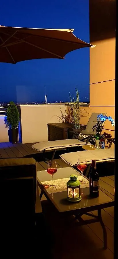 Luksusowy Apartament Z Tarasem Krakow 0*,